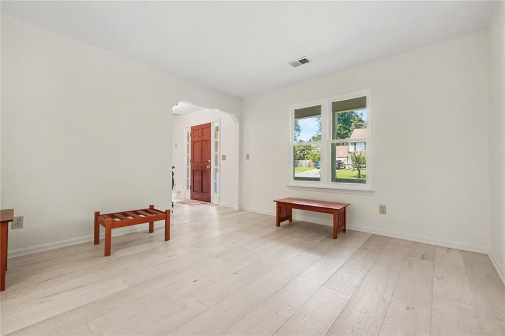 3 bedroom, 3 bathroom, 1,707 sq ft single family residence for sale at 4496 Whitt Station Run NW Run, Acworth, GA 30101 — photo 9