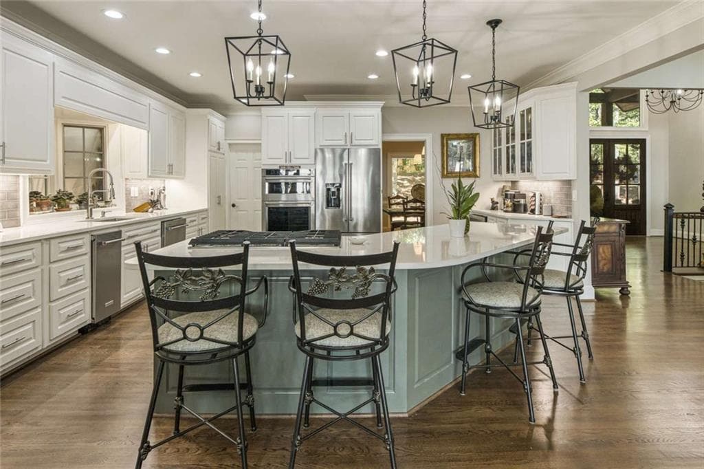 4 bedroom, 5 bathroom, 4,519 sq ft single family residence for sale at 912 Mcelroy Mountain Drive, Big Canoe, GA 30143 — photo 8