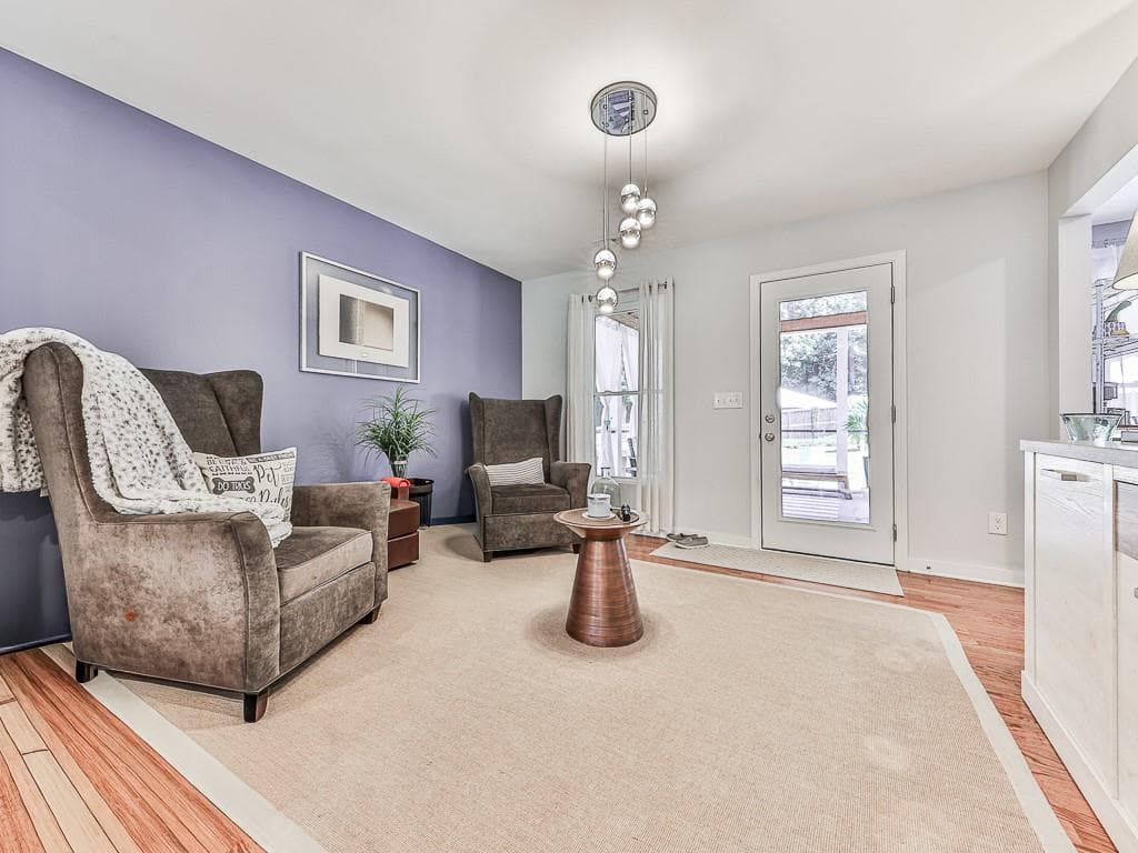 3 bedroom, 2 bathroom, 2,272 sq ft single family residence for sale at 268 N Briar Ridge, Woodstock, GA 30189 — photo 5