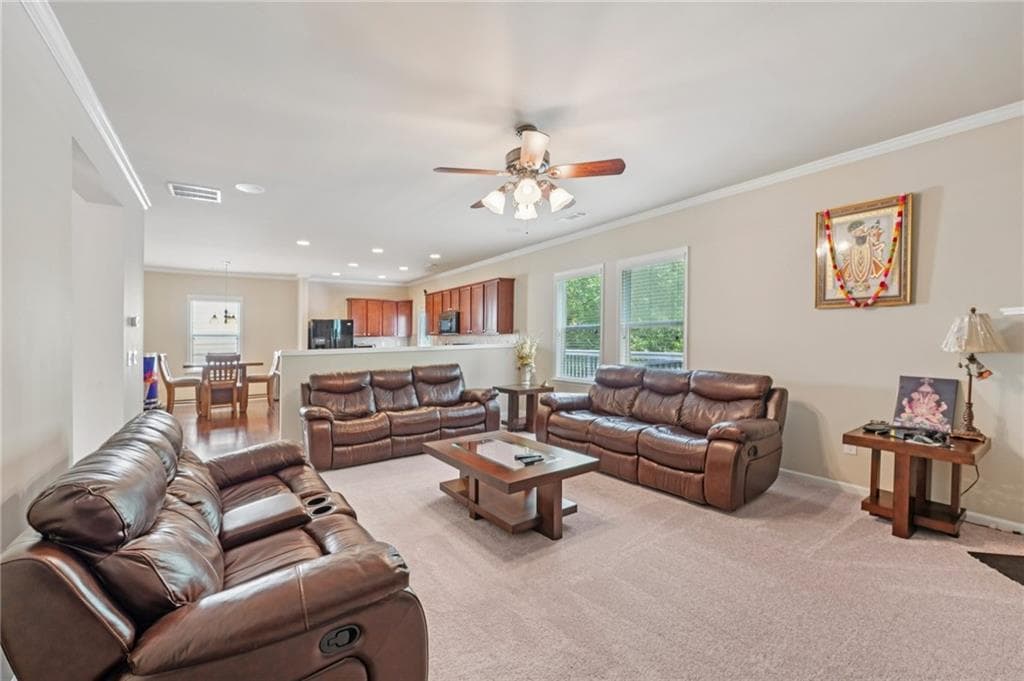 4 bedroom, 4 bathroom, 3,260 sq ft single family residence for sale at 6108 Pierless Avenue, Sugar Hill, GA 30518 — photo 9