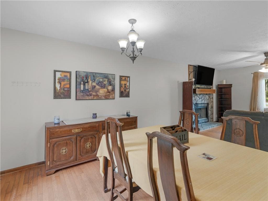 3 bedroom, 2 bathroom, 1,184 sq ft single family residence for sale at 2065 Gum Creek Lane, Loganville, GA 30052 — photo 9