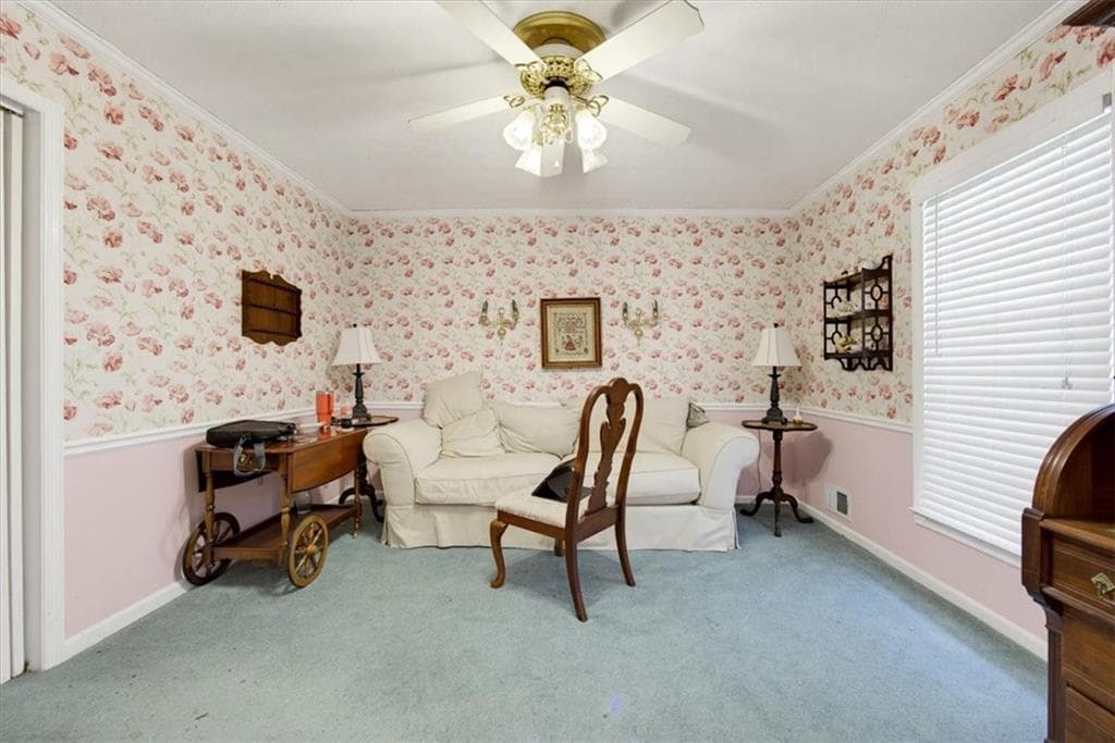 3 bedroom, 2 bathroom, 1,772 sq ft single family residence under contract at 2090 Johnson Ferry Road, Marietta, GA 30062 — photo 7