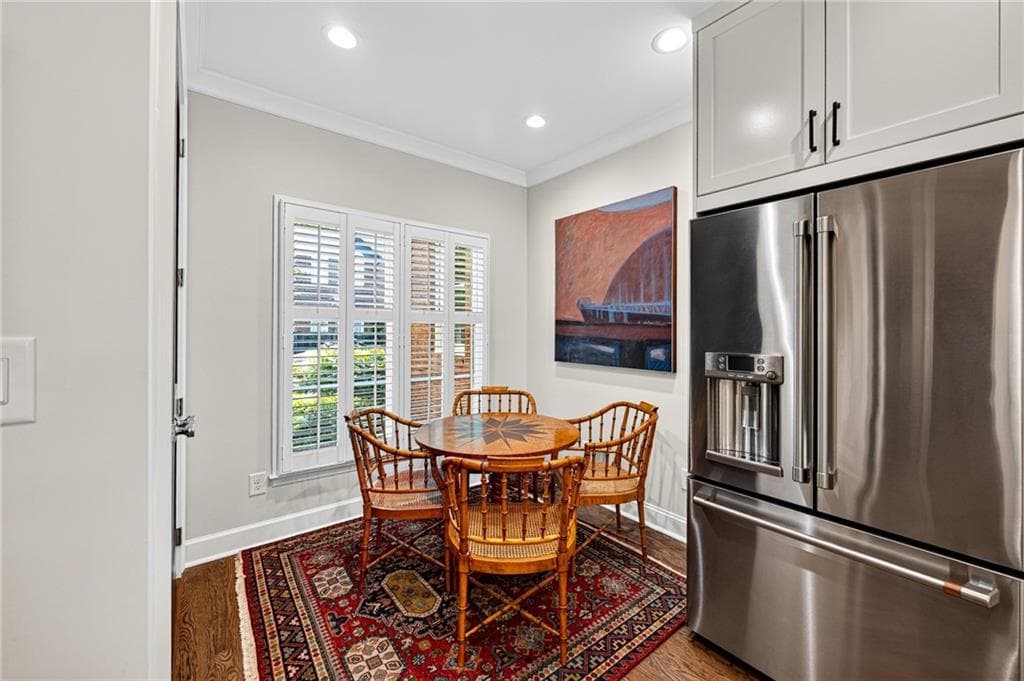 4 bedroom, 4 bathroom, 2,204 sq ft townhouse under contract at 36 Pointe Terrace, Atlanta, GA 30339 — photo 10