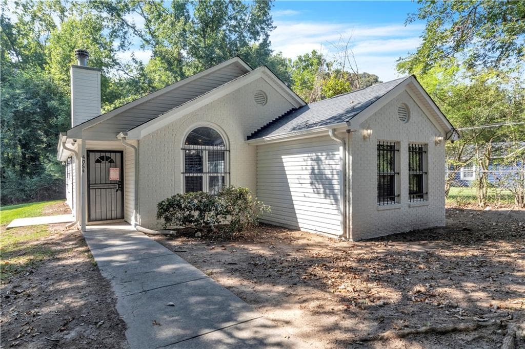 4 bedroom, 2 bathroom, 1,476 sq ft single family residence for sale at 4064 Blanton Avenue, Atlanta, GA 30331 — photo 1 of 31