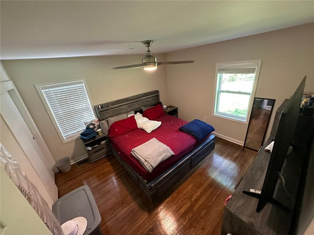 2 bedroom, 1 bathroom, 997 sq ft single family residence for rent at 113 Pinecrest Street, Greensboro, GA 30642 for $1,800 a month — photo 8