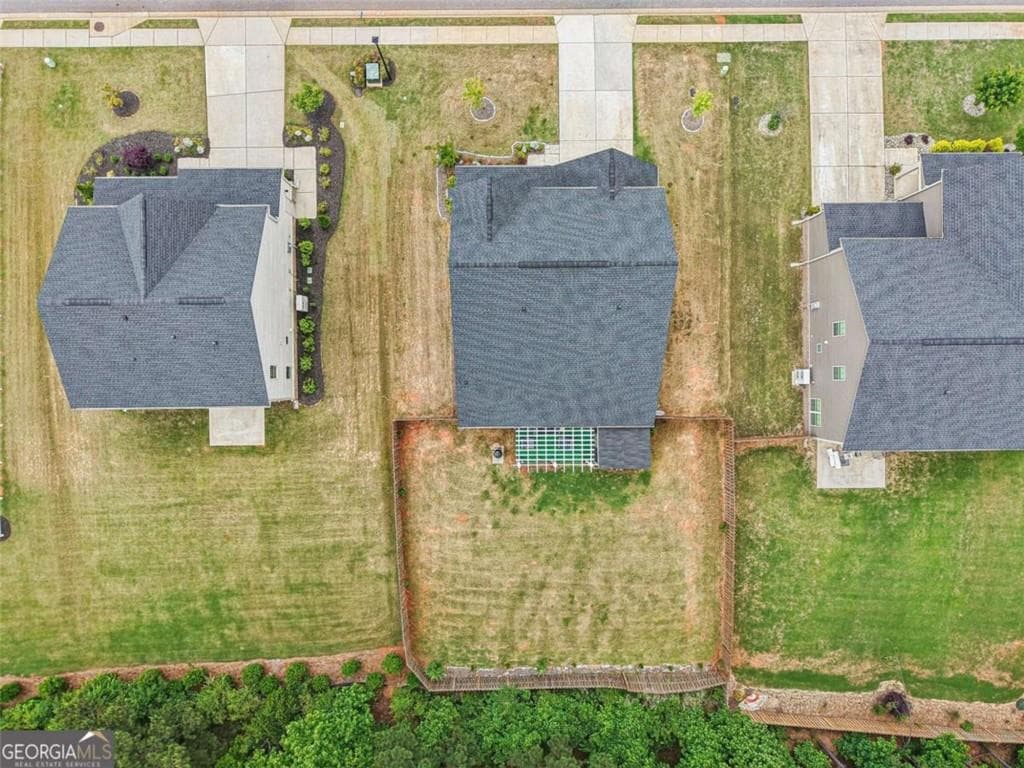 3 bedroom, 3 bathroom single family residence for sale at 537 Daffodil Lane, Mcdonough, GA 30253 — photo 3