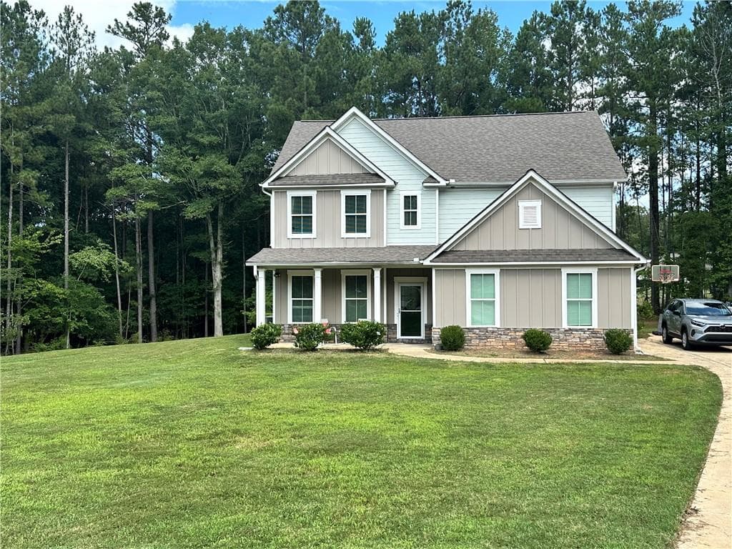 5 bedroom, 4 bathroom, 2,582 sq ft single family residence for sale at 20 Richmond Trail, Oxford, GA 30054 — photo 2
