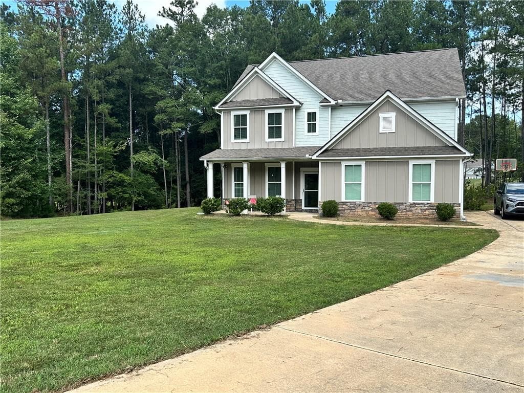 5 bedroom, 4 bathroom, 2,582 sq ft single family residence for sale at 20 Richmond Trail, Oxford, GA 30054 — photo 3