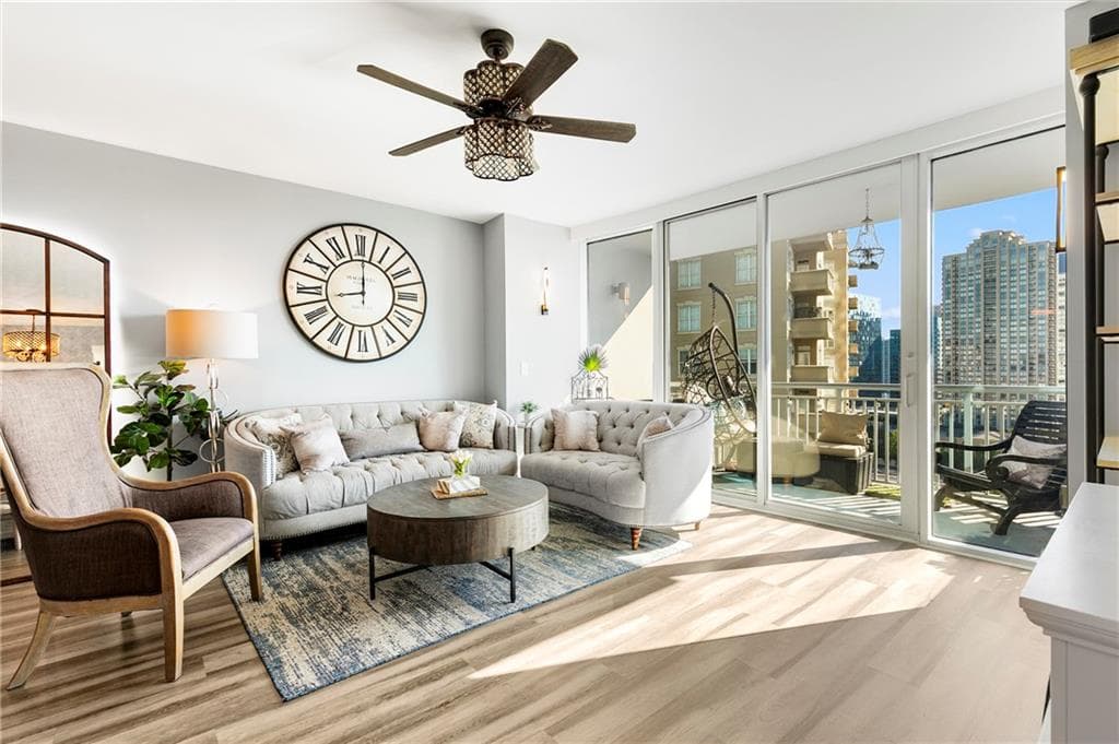 2 bedroom, 2 bathroom, 1,270 sq ft condominium for sale at 3338 Peachtree Road 1507, Atlanta, GA 30326 — photo 5
