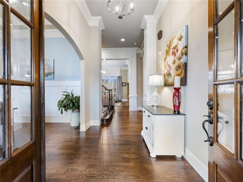 6 bedroom, 6 bathroom, 7,200 sq ft single family residence for sale at 2474 Northern Oak Drive, Braselton, GA 30517 — photo 2