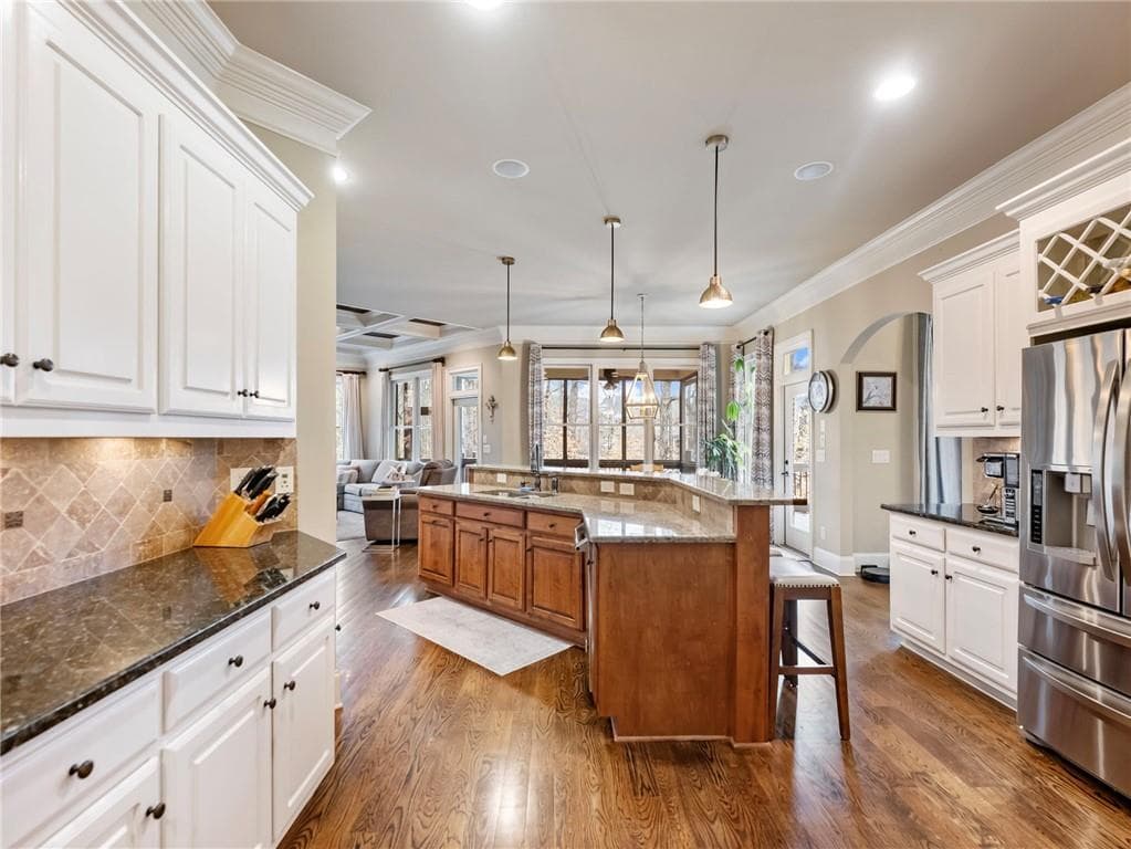 6 bedroom, 6 bathroom, 7,200 sq ft single family residence for sale at 2474 Northern Oak Drive, Braselton, GA 30517 — photo 8
