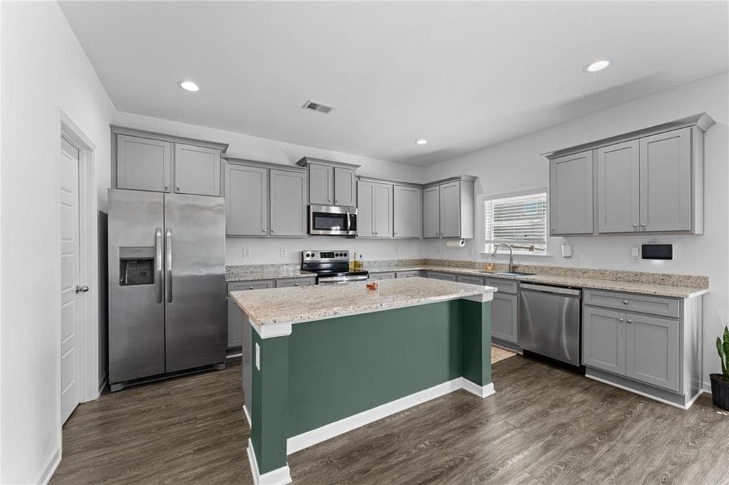 4 bedroom, 3 bathroom, 2,156 sq ft single family residence for sale at 163 Red Birch Lane, Warner Robins, GA 31093 — photo 10