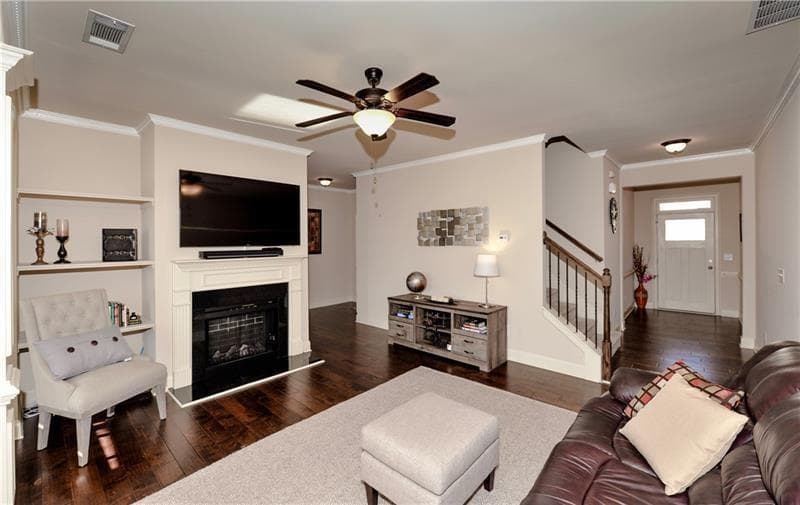 4 bedroom, 4 bathroom, 2,628 sq ft townhouse for rent at 2349 White Oak Bend 22, Smyrna, GA 30080 for $3,200 a month — photo 4