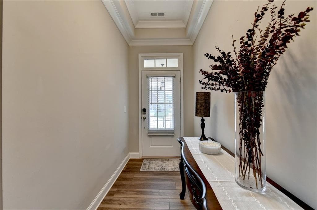 5 bedroom, 4 bathroom, 3,818 sq ft single family residence for sale at 2980 Coach River Way, Cumming, GA 30040 — photo 3