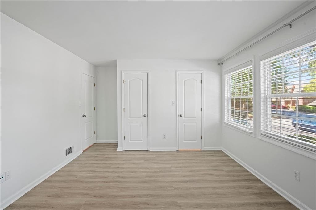 2 bedroom, 3 bathroom, 1,363 sq ft townhouse for sale at 2825 Northeast Expressway N4, Atlanta, GA 30345 — photo 10