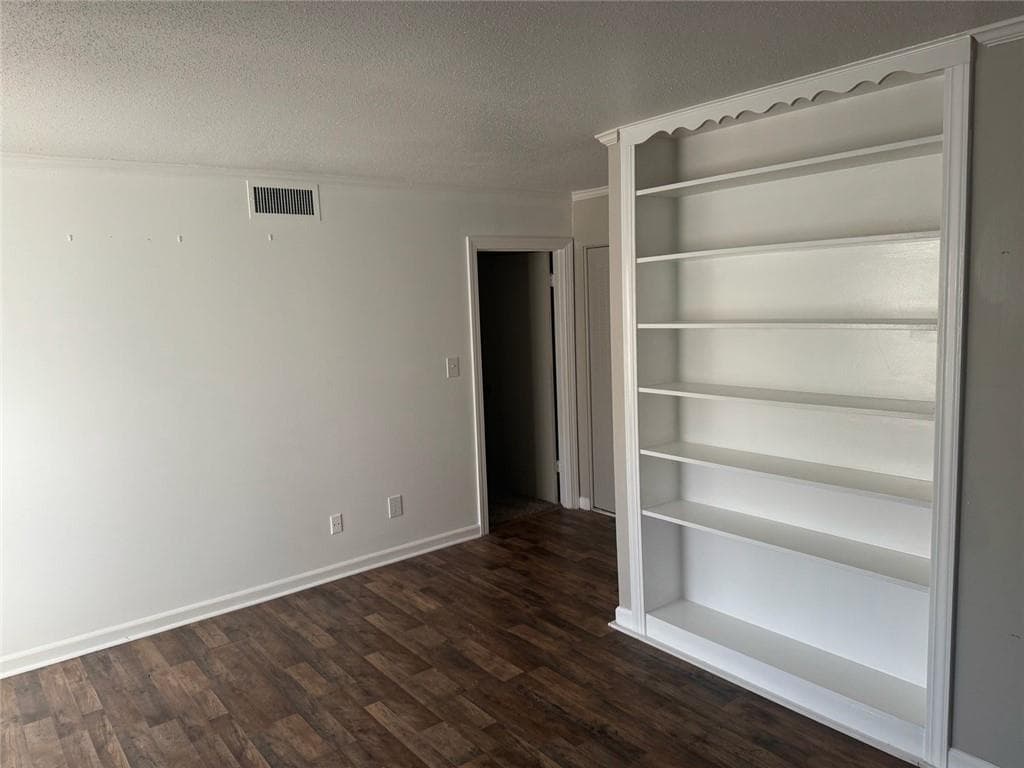 2 bedroom, 1 bathroom, 1,072 sq ft condominium for sale at 98 Rue Fontaine, Lithonia, GA 30038 — photo 6