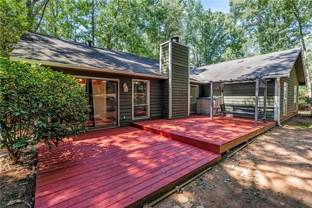 3 bedroom, 2 bathroom, 1,798 sq ft single family residence for sale at 717 Pebble Creek Drive, Norcross, GA 30093 — photo 5