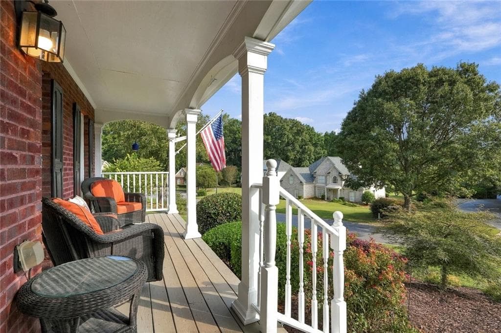 5 bedroom, 4 bathroom, 3,861 sq ft single family residence for sale at 4910 Montclair Trail, Cumming, GA 30040 — photo 5