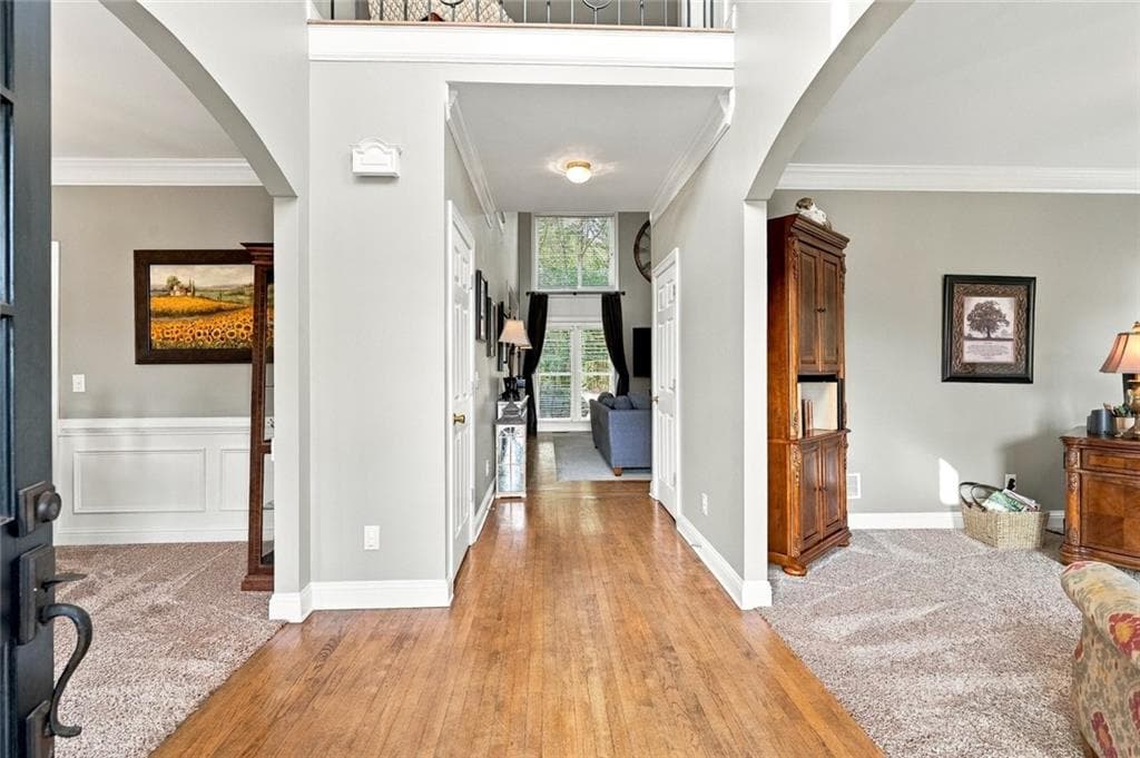 5 bedroom, 4 bathroom, 3,861 sq ft single family residence for sale at 4910 Montclair Trail, Cumming, GA 30040 — photo 7