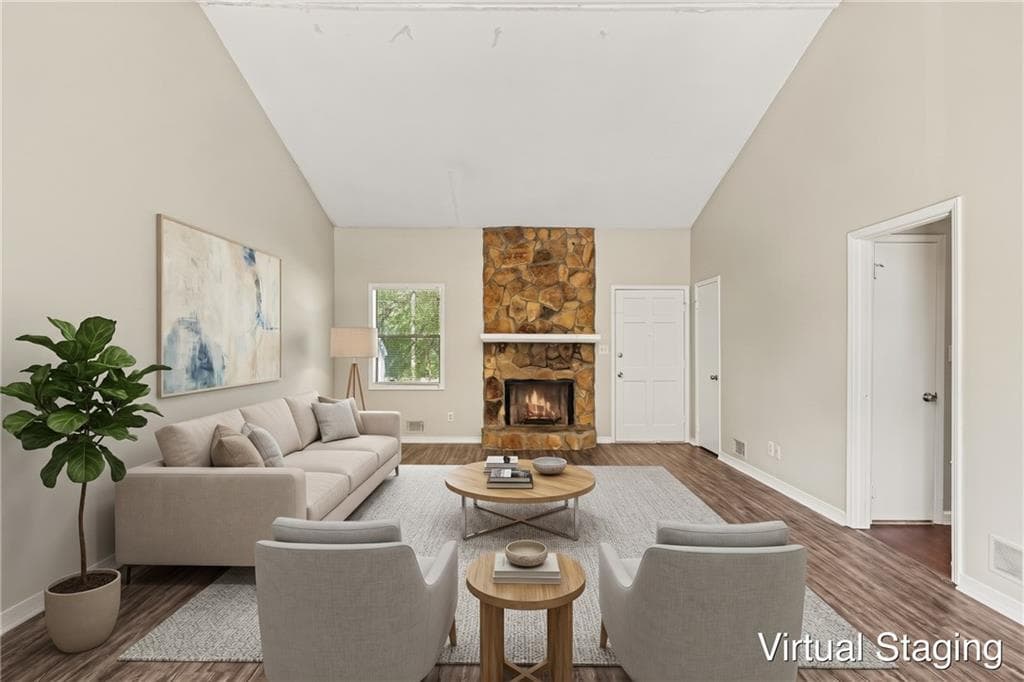 3 bedroom, 2 bathroom, 1,293 sq ft single family residence for sale at 3431 Underwood Court, Conyers, GA 30013 — photo 3