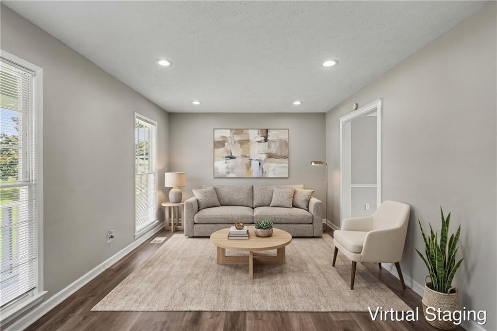 3 bedroom, 2 bathroom, 2,088 sq ft single family residence for sale at 125 Beacon Drive, Fayetteville, GA 30215 — photo 5