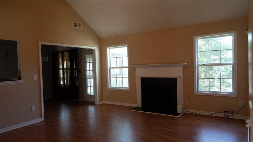 5 bedroom, 3 bathroom, 2,905 sq ft single family residence for sale at 2010 Hillspring Lane, Lithonia, GA 30058 — photo 7