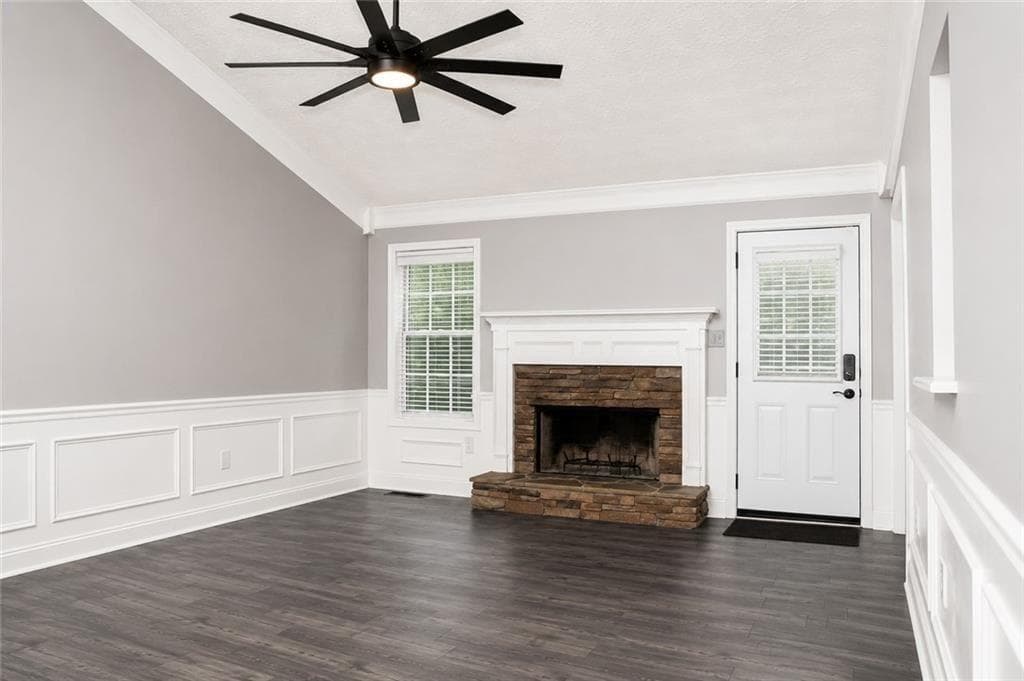 3 bedroom, 3 bathroom, 2,338 sq ft single family residence for sale at 114 Waterbury Lane, Braselton, GA 30517 — photo 3