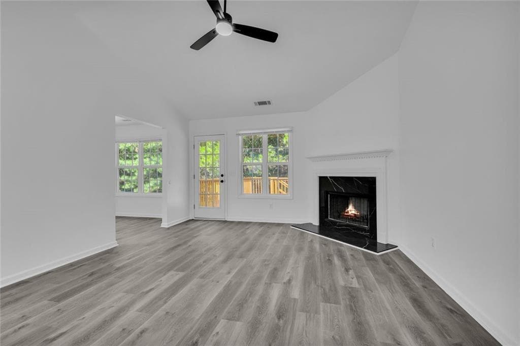 5 bedroom, 3 bathroom, 2,202 sq ft single family residence under contract at 145 Clover Valley Drive, Covington, GA 30016 — photo 5