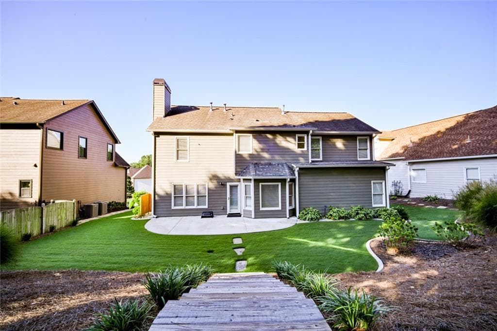 5 bedroom, 3 bathroom, 2,208 sq ft single family residence for sale at 3438 RIDGEMILL Circle, Dacula, GA 30019 — photo 10