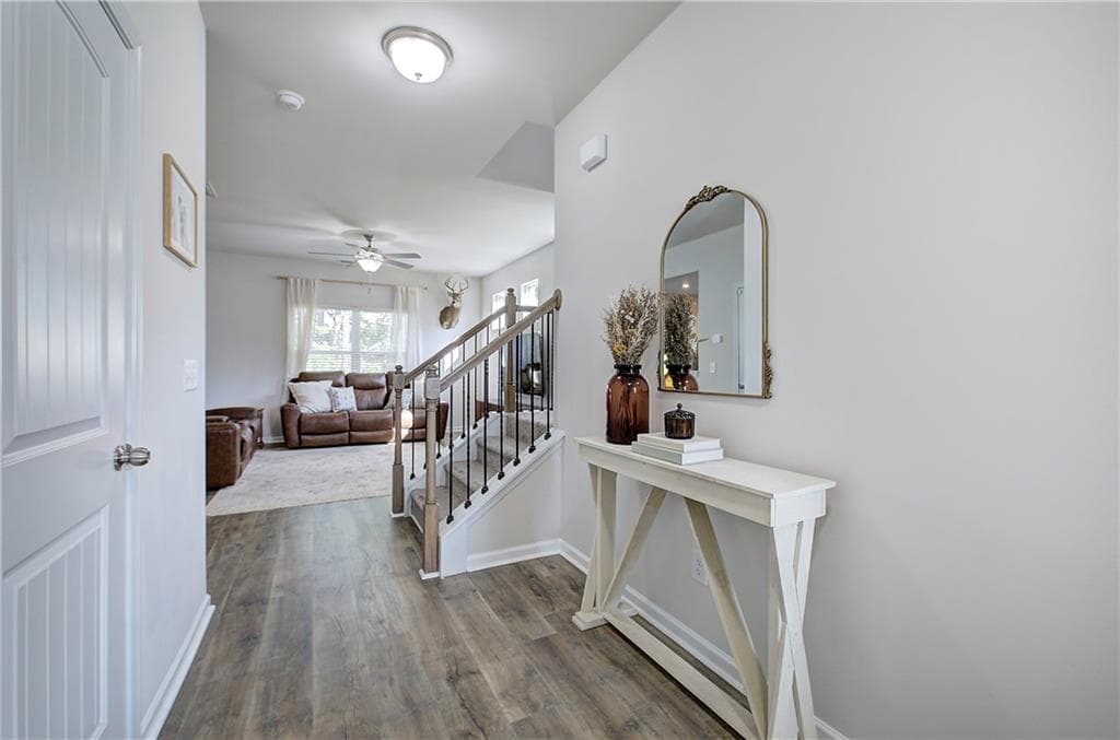 3 bedroom, 3 bathroom, 1,740 sq ft single family residence for sale at 16 Maycroft Court, Rome, GA 30161 — photo 7