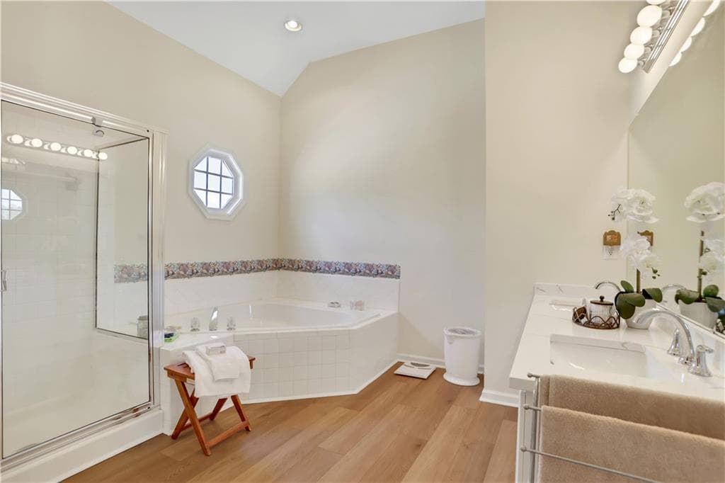 3 bedroom, 2 bathroom, 1,931 sq ft single family residence for rent at 6505 DANIEL Court, Cumming, GA 30040 for $2,950 a month — photo 9