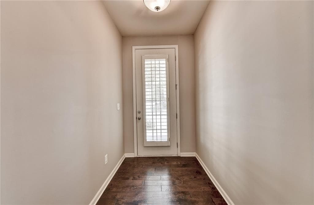 3 bedroom, 3 bathroom, 2,004 sq ft townhouse for sale at 2414 Attewood Drive, Buford, GA 30519 — photo 4