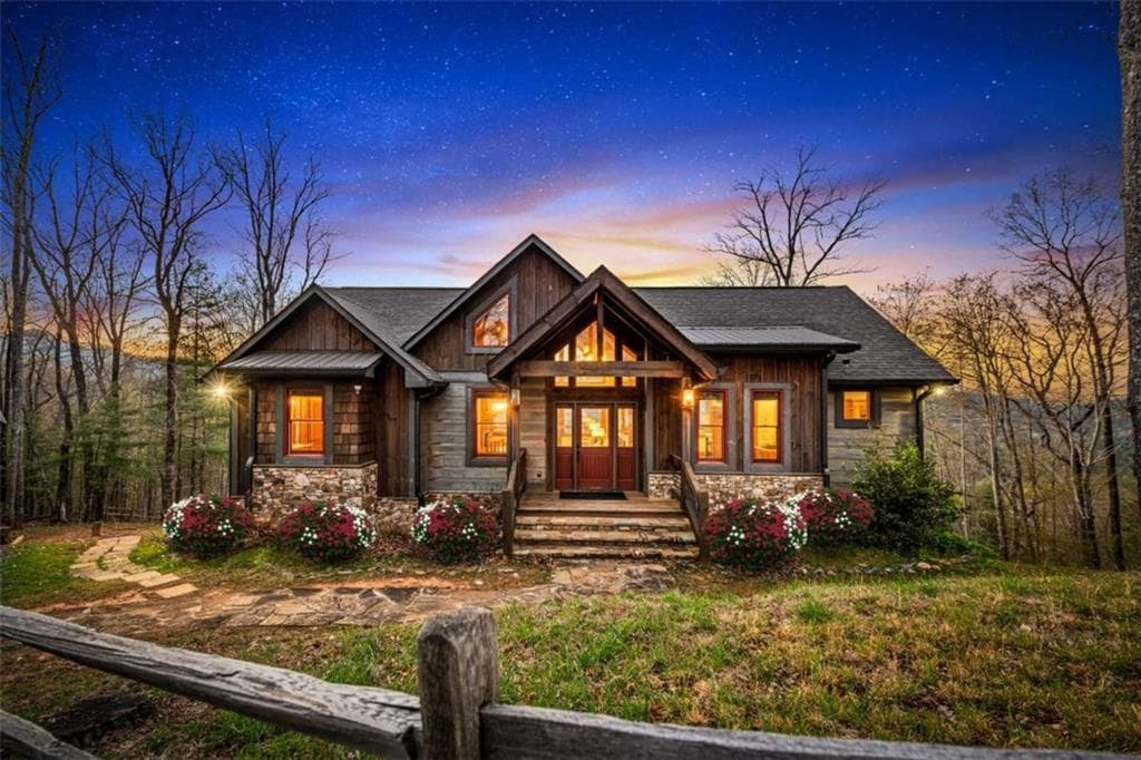 3 bedroom, 4 bathroom, 2,836 sq ft single family residence for sale at 370 High Ridge Road, Epworth, GA 30541 — photo 1 of 66