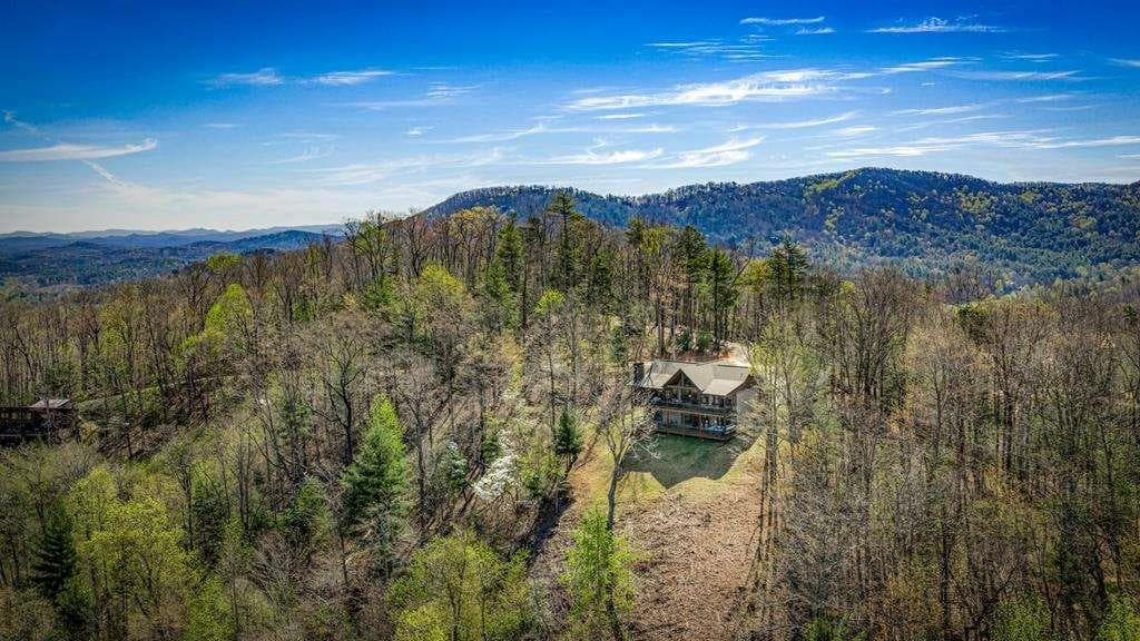3 bedroom, 4 bathroom, 2,836 sq ft single family residence for sale at 370 High Ridge Road, Epworth, GA 30541 — photo 6