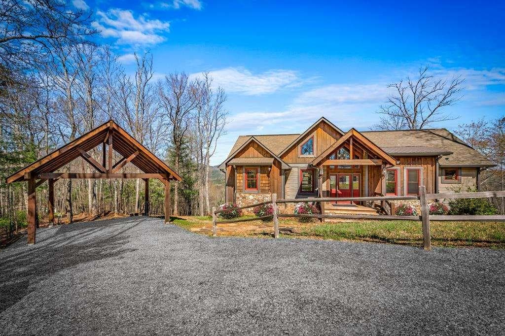 3 bedroom, 4 bathroom, 2,836 sq ft single family residence for sale at 370 High Ridge Road, Epworth, GA 30541 — photo 7