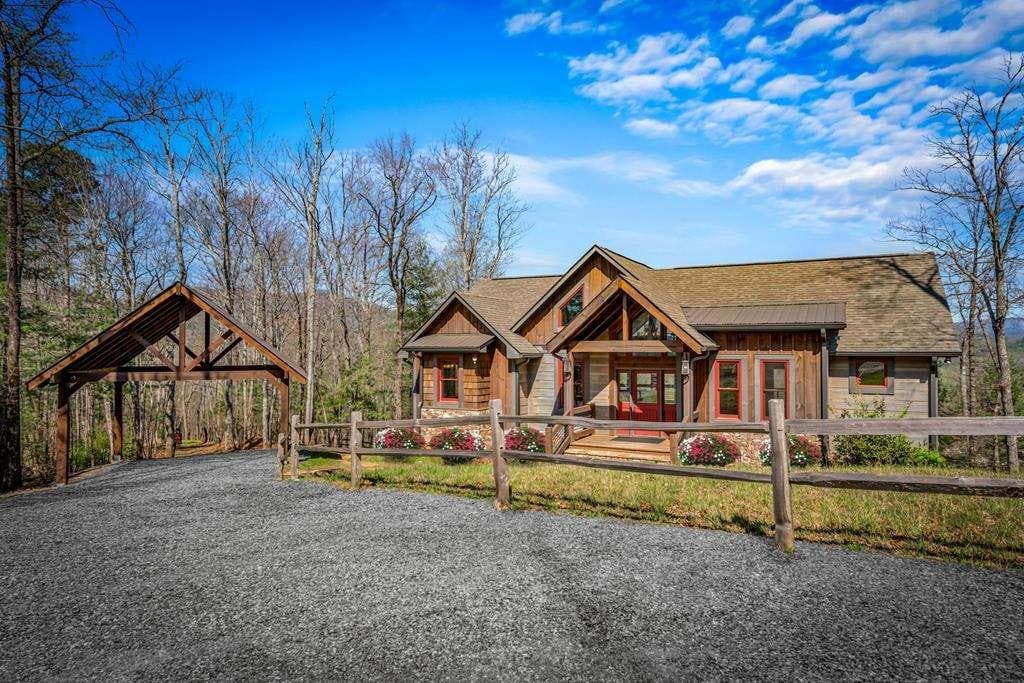 3 bedroom, 4 bathroom, 2,836 sq ft single family residence for sale at 370 High Ridge Road, Epworth, GA 30541 — photo 8