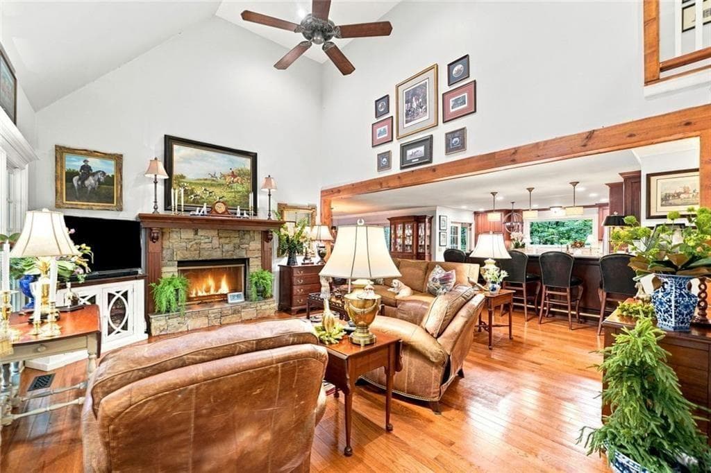 3 bedroom, 4 bathroom, 3,730 sq ft single family residence for sale at 137 Lady Slipper Lane, Big Canoe, GA 30143 — photo 2