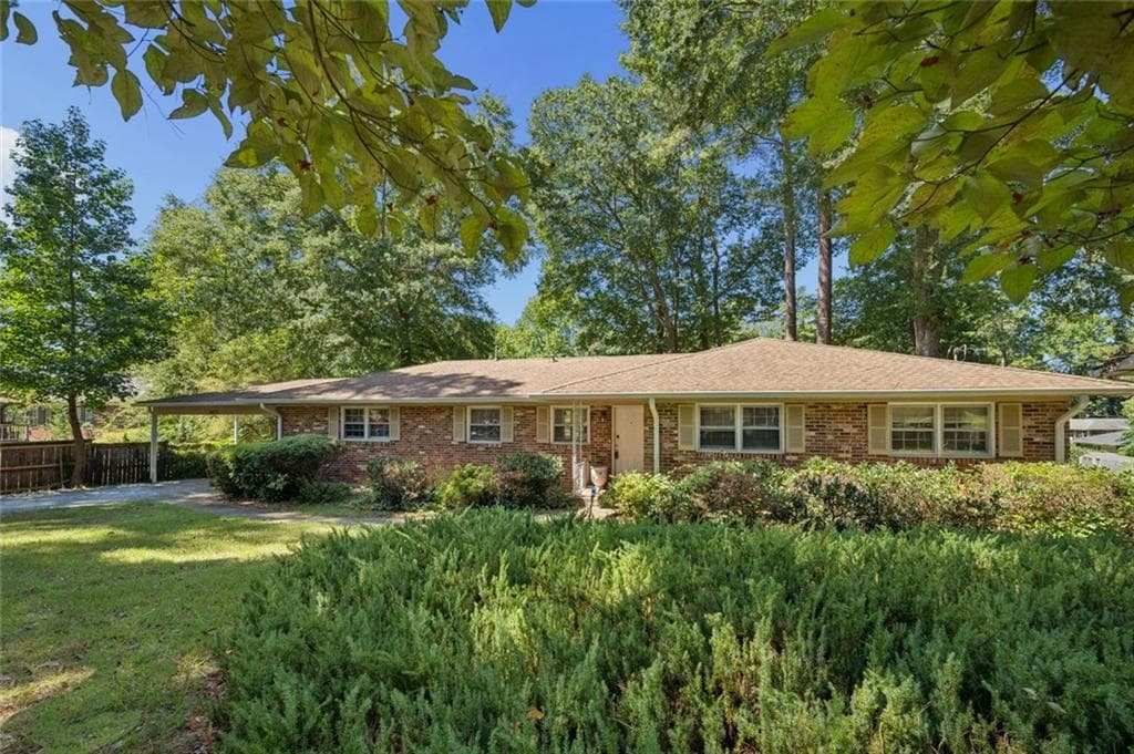 4 bedroom, 2 bathroom, 1,846 sq ft single family residence for sale at 2677 Lancaster Drive, East Point, GA 30344 — photo 3