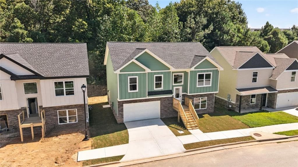 5 bedroom, 2 bathroom, 2,720 sq ft single family residence for sale at 2140 Rosemary Way, Gainesville, GA 30507 — photo 7