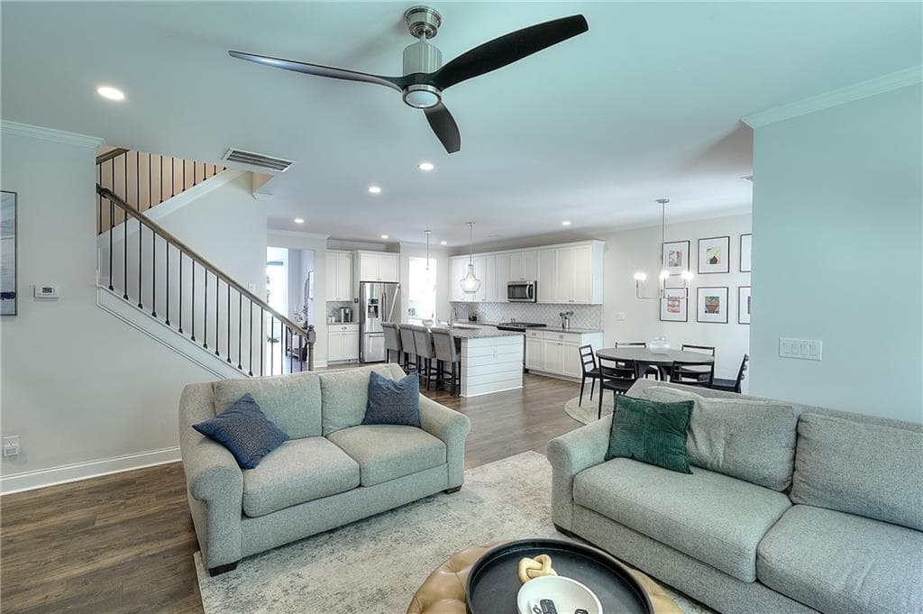 4 bedroom, 5 bathroom, 3,168 sq ft single family residence for sale at 2181 Hempstead Court, Snellville, GA 30078 — photo 4