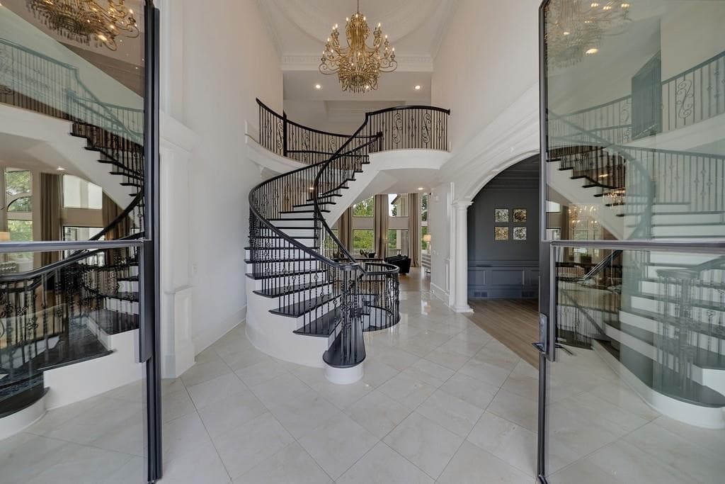6 bedroom, 9 bathroom, 12,485 sq ft single family residence for sale at 2908 Major Ridge Trail, Duluth, GA 30097 — photo 4