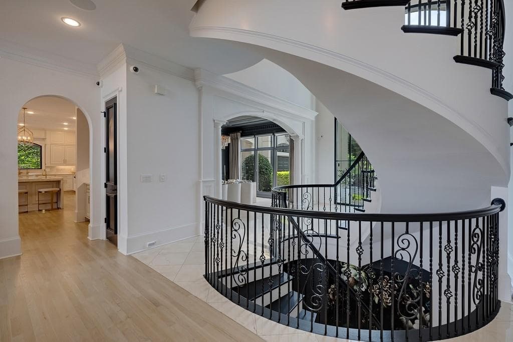6 bedroom, 9 bathroom, 12,485 sq ft single family residence for sale at 2908 Major Ridge Trail, Duluth, GA 30097 — photo 7