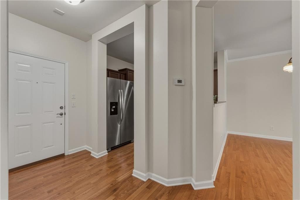 2 bedroom, 2 bathroom, 1,210 sq ft condominium for sale at 4805 W Village Way 3204, Smyrna, GA 30080 — photo 7