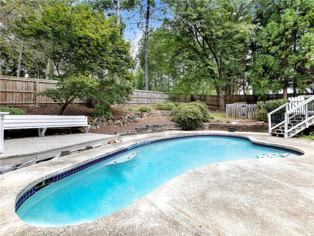 4 bedroom, 4 bathroom, 4,028 sq ft single family residence for sale at 1586 Tennessee Walker Drive, Roswell, GA 30075 — photo 3