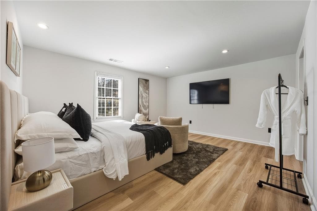 3 bedroom, 2 bathroom, 1,456 sq ft single family residence for sale at 951 Lawton Street, Atlanta, GA 30310 — photo 9