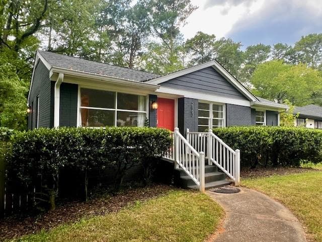 3 bedroom, 1 bathroom, 1,014 sq ft single family residence for rent at 2863 Catalina Drive, Decatur, GA 30032 for $1,750 a month — photo 2