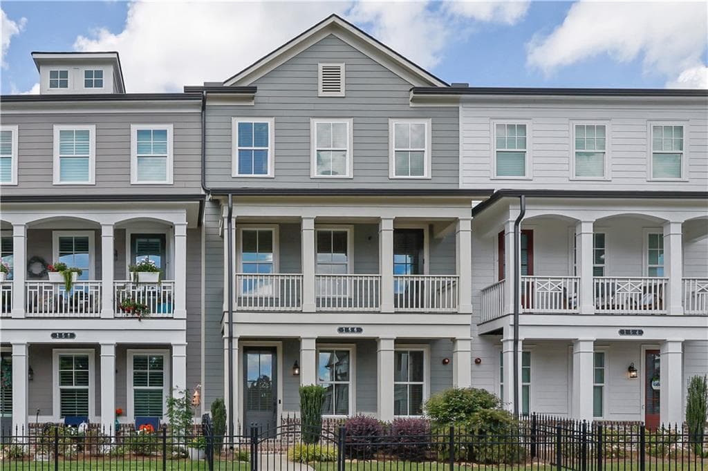 3 bedroom, 4 bathroom, 2,133 sq ft townhouse for sale at 156 Meadow Mill Road, Woodstock, GA 30188 — photo 1 of 41