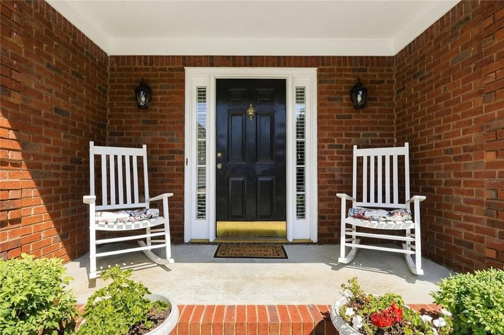 3 bedroom, 3 bathroom, 2,389 sq ft single family residence for sale at 805 Ivy Ridge Drive, Loganville, GA 30052 — photo 7