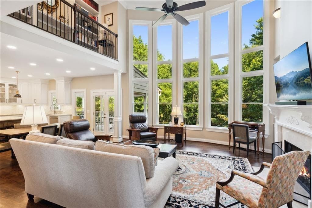 5 bedroom, 5 bathroom, 3,650 sq ft single family residence for sale at 116 Riverview Drive, Suwanee, GA 30024 — photo 9