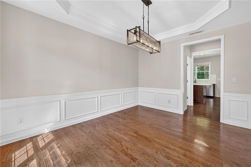 4 bedroom, 3 bathroom, 2,186 sq ft single family residence for sale at 1911 Fosco Drive, Duluth, GA 30097 — photo 5